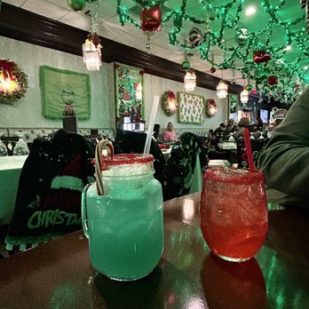 Cucina Calandra - Festive holiday drinks - Italian Near Me - Fairfield, New Jersey