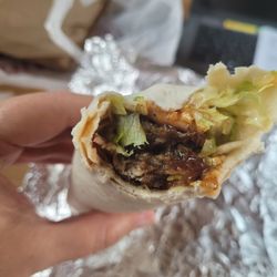 Pop Style - Jerk chicken wrap inside