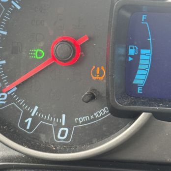 ELCO Chevrolet - TPMS light remains on intermittently - Car Dealers Near Me - Ballwin, Missouri ELCO Chevrolet - TPMS light remains on intermittently - Car Dealers Near Me - Ballwin, Missouri