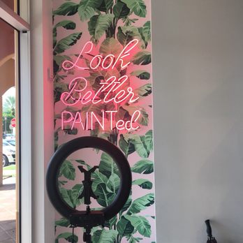 Casa Beauty - Nail selfie station! - Nail Salons Near Me - Aventura, Florida