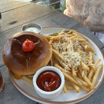 Viva - Wagyu burger - Salad Near Me - South Padre Island, Texas Viva - Wagyu burger - Salad Near Me - South Padre Island, Texas