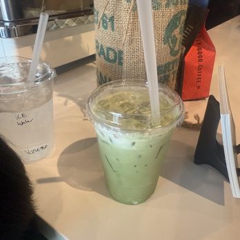 Varraco Coffee + Roasters - Pandan latte - Coffee & Tea Near Me - Palm Desert, California