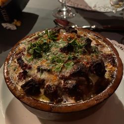 A La Que Te Criaste - Goulash de ternera