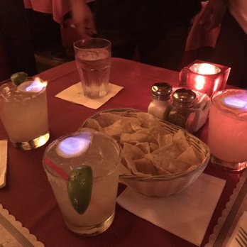 El Compadre - Flaming Margaritas and delicious chips - Mexican Near Me - Los Angeles, California