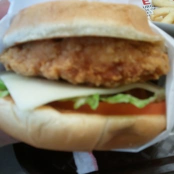 Wendy's - Country Asiago Crispy Chicken - Burgers Near Me - San Diego, California Wendy's - Country Asiago Crispy Chicken - Burgers Near Me - San Diego, California