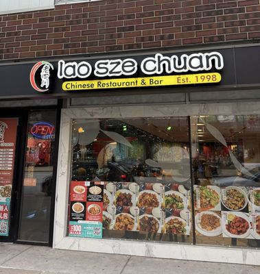 Lao Sze Chuan (Grant Park) by null