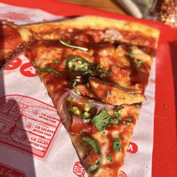 Prime Pizza - NY style BBQ Chicken - Pizza Near Me - El Segundo, California Prime Pizza - NY style BBQ Chicken - Pizza Near Me - El Segundo, California