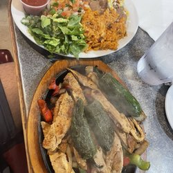Parkway Grill - Sizzlin' Chicken Fajitas