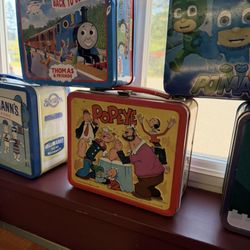 Lucys Lunchbox - More lunch boxes everywhere.