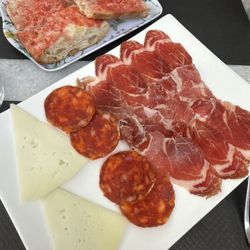 Acquit Ibèrics i Cafè