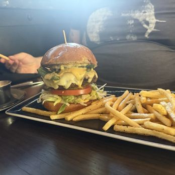 Reunion Kitchen + Drink - New American Near Me - Brea, California