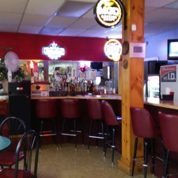 Campbell's Kitchen - Yes, they do have a full bar. - German Near Me - Clarksville, Tennessee