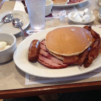 Franklin Park Diner - Franklin Park Special - American Near Me - Franklin Park, New Jersey