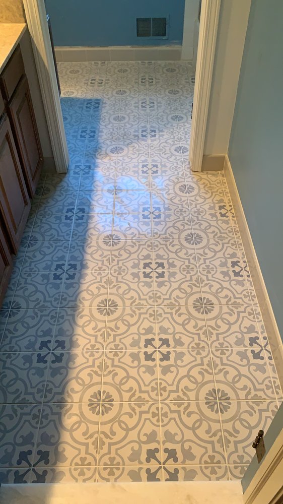 Slide of Castillo Flooring