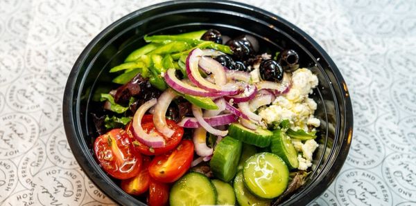 Grill and Greens by null