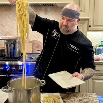 Private Chef Frank - Chef Frank making pasta - Personal Chefs Near Me Private Chef Frank - Chef Frank making pasta - Personal Chefs Near Me