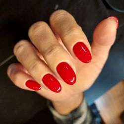 The Red Brick Collective - Dolls X Claws Structure Gel Manicure