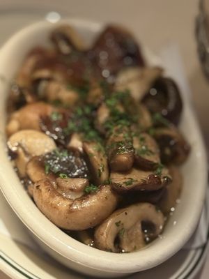 Joe's Seafood, Prime Steak & Stone Crab by null