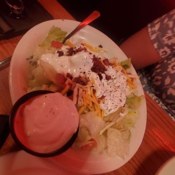 Logan's Roadhouse - American Near Me - Greenville, South Carolina