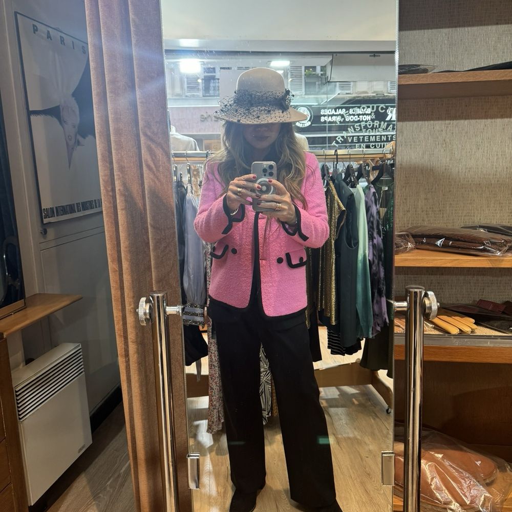 Rayon Lazer - Found this pink jacket - Leather Goods Near Me - Paris, 75