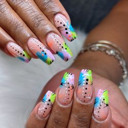 Hollywood Nails
