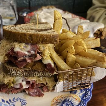 McGarity’s Restaurant & Irish Pub - McGarity's Reuben - Irish Near Me - Eureka Springs, Arkansas McGarity’s Restaurant & Irish Pub - McGarity's Reuben - Irish Near Me - Eureka Springs, Arkansas