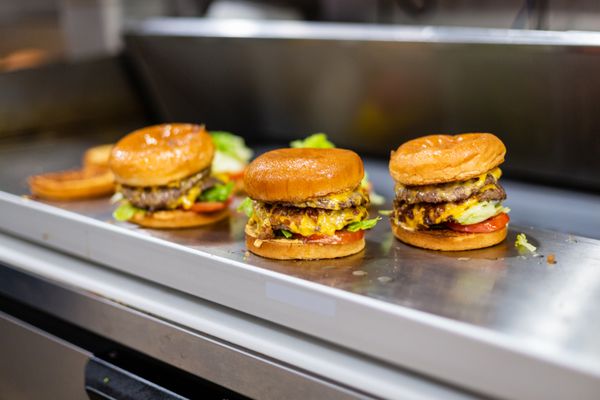 CaliBurger by null