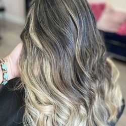 Salon Gallerie Suites