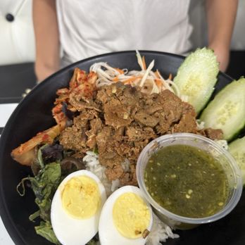 Doodle Noodle Bar - Cow-A-Bunga Bowl - Ramen Near Me - Tampa, Florida Doodle Noodle Bar - Cow-A-Bunga Bowl - Ramen Near Me - Tampa, Florida