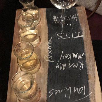 N2 Vino - Flight! - Wineries Near Me - Lake Worth, Texas