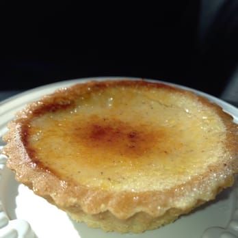 la Madeleine - Mini Gingerbread Crème Brulee - Bakeries Near Me - Baton Rouge, Louisiana la Madeleine - Mini Gingerbread Crème Brulee - Bakeries Near Me - Baton Rouge, Louisiana