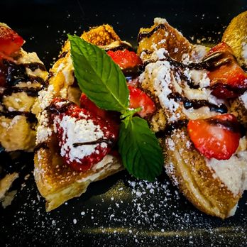 Vintage BYOB - Belgian waffle (gluten free) with cheesecake spread, berries, powdered sugar and chocolate drizzle. Highly recommend! - Cajun/Creole Near Me - Cape May, New Jersey Vintage BYOB - Belgian waffle (gluten free) with cheesecake spread, berries, powdered sugar and chocolate drizzle. Highly recommend! - Cajun/Creole Near Me - Cape May, New Jersey