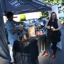 Yelp Goes To the Tailgate Market