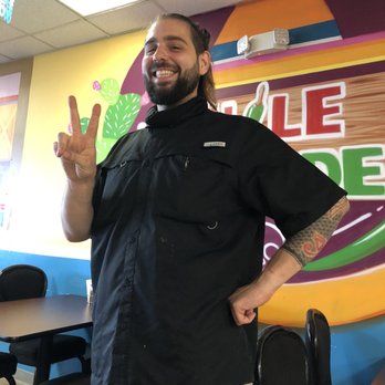 Chile Verde - Our server extraordinaire, Stephen. Knowledgeable, personable - he's the best!! - Mexican Near Me - St. Petersburg, Florida