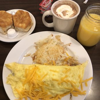 Bob Evans - Western Omelet with Shredded Hash Browns and Biscuits - Breakfast & Brunch Near Me - Camby, Indiana Bob Evans - Western Omelet with Shredded Hash Browns and Biscuits - Breakfast & Brunch Near Me - Camby, Indiana