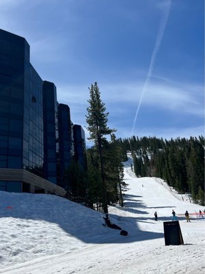 EVERLINE RESORT & SPA - 45 Photos & 17 Reviews - 400 Squaw Creek Rd