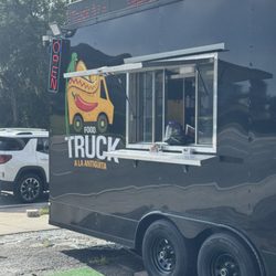 Taqueria Food truck a la antiguita - Ordering Window