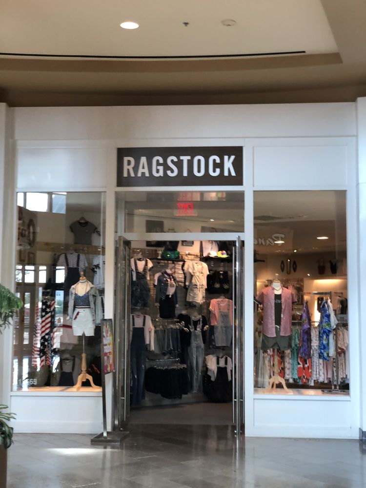 Ragstock Logo