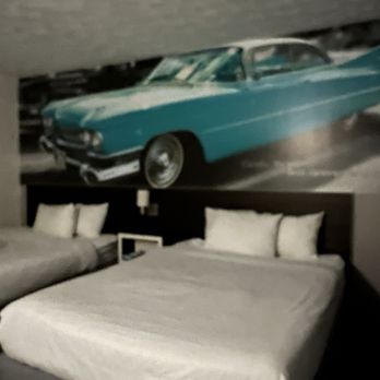 Cadillac Motel - 2 queen beds - Hotels Near Me - Niagara Falls, Ontario Cadillac Motel - 2 queen beds - Hotels Near Me - Niagara Falls, Ontario