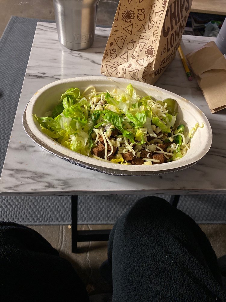 CHIPOTLE MEXICAN GRILL Updated July 2024 12 Photos & 105 Reviews