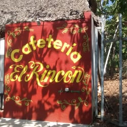 Café Rincón - Con música y gente de los 60's