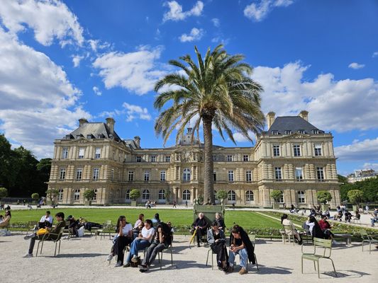 Jardin du Luxembourg by null