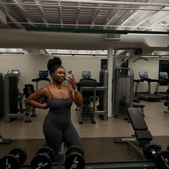 Arizona Biltmore, LXR Hotels & Resorts - Gym selfie lols - Hotels Near Me - Phoenix, Arizona Arizona Biltmore, LXR Hotels & Resorts - Gym selfie lols - Hotels Near Me - Phoenix, Arizona