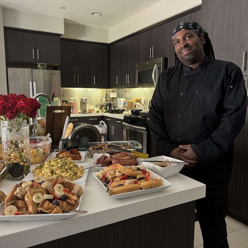 Fat Boys - Brunch spread - Food Trucks Near Me Fat Boys - Brunch spread - Food Trucks Near Me