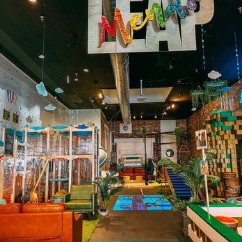 Mendo Leap - Welcoming and inviting entrance - Indoor Playcenter Near Me - Ukiah, California Mendo Leap - Welcoming and inviting entrance - Indoor Playcenter Near Me - Ukiah, California