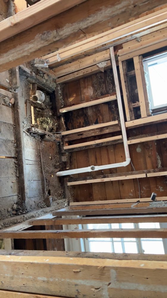 Slide of S&V FLOOR AND PLUMBING SERVICE