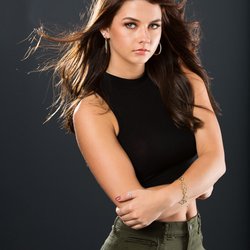 FineLine Weddings & Pictures - Weddings photography, DJ, videography, and photo booth. Indoor and outdoor portrait studio for high school senior photos and boudoir.