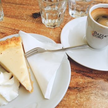 Café Mánes - Cheesecake - Cafes Near Me - Prague, Puerto Rico Café Mánes - Cheesecake - Cafes Near Me - Prague, Puerto Rico
