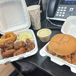 Dark meat chicken 5 piece combo with original chicken burger with Korean jalapeños mayo