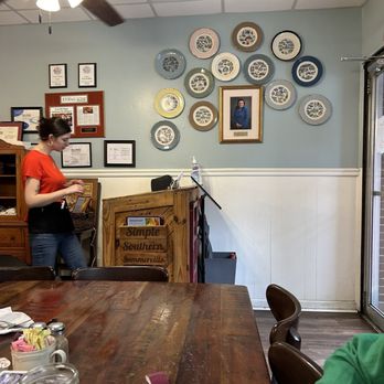 Eva's On Main - Vintage touches - Southern Near Me - Summerville, South Carolina